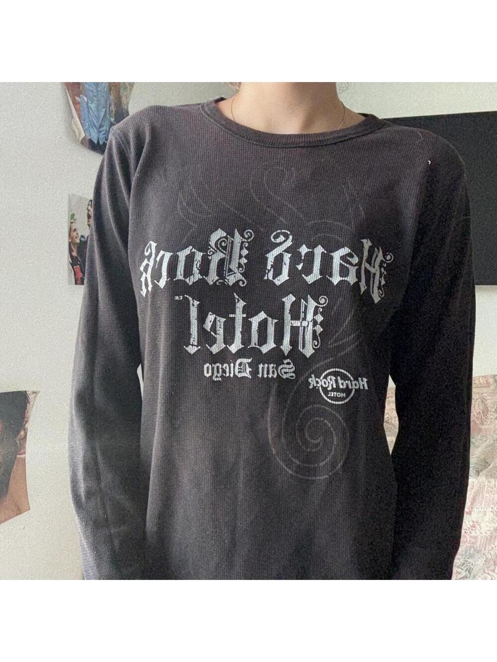 Hard Rock Cafe Men's Black and Grey Shirt